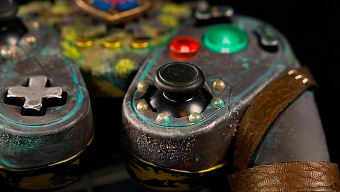 Un mando y un cartucho dignos de los héroes de Hyrule